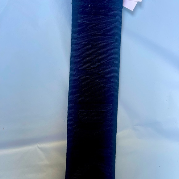 DKNY New with tags Funny bag black - Picture 5 of 9